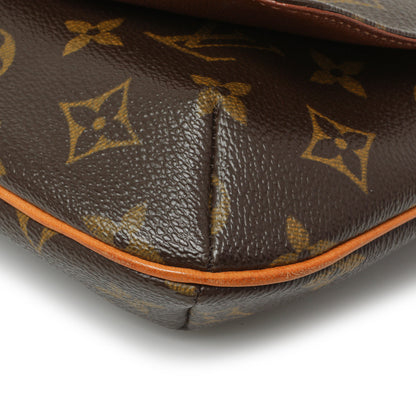 Exclusive Louis Vuitton Monogram Musette Tango — Lifestyle View