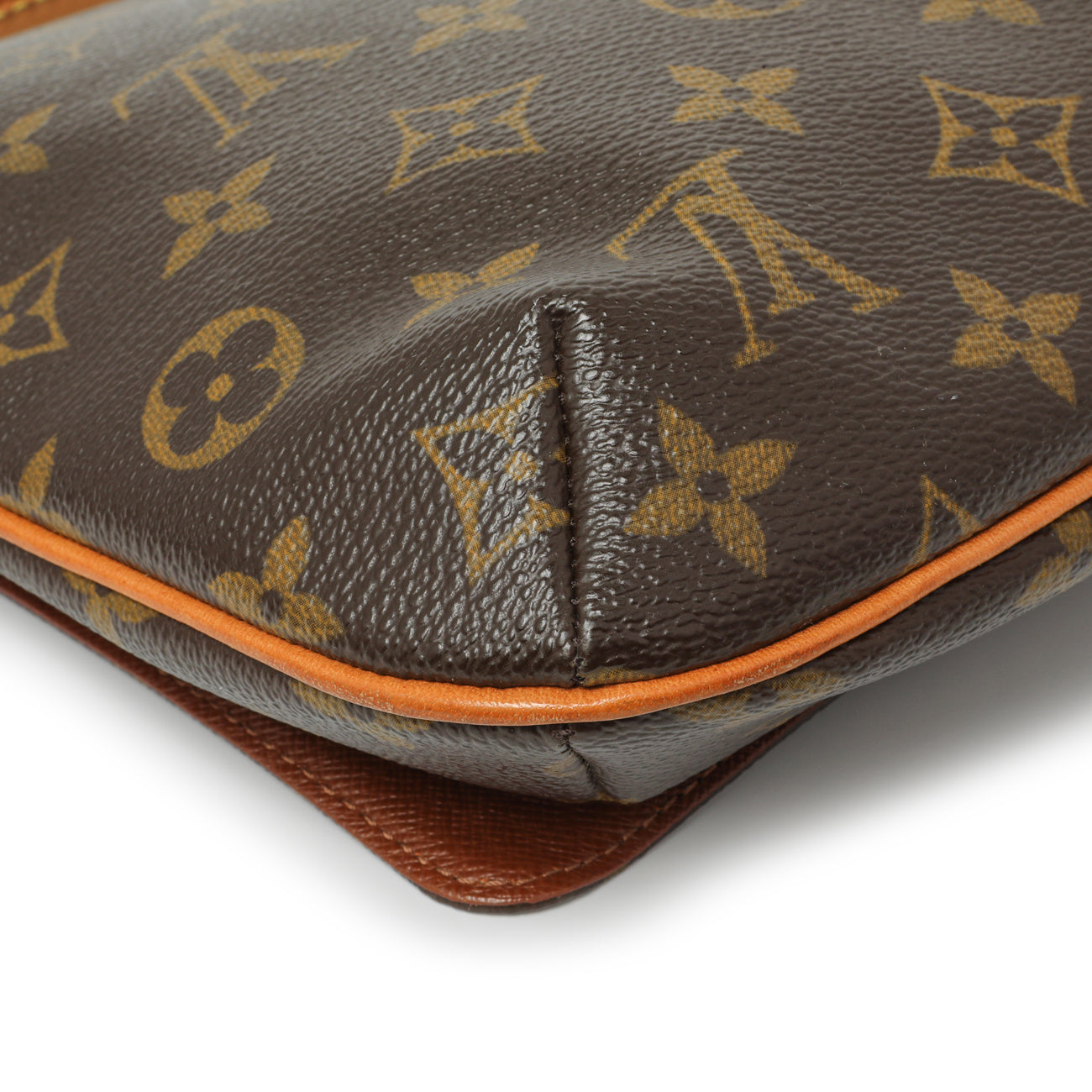Exclusive Louis Vuitton Monogram Musette Tango — Alternate View 7