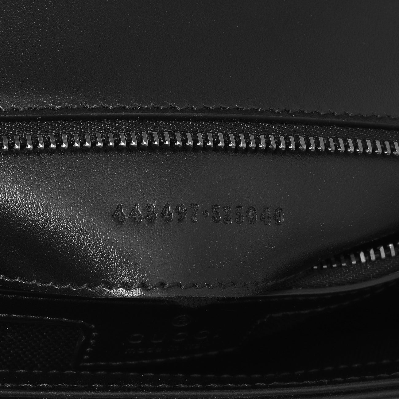 Exclusive Gucci Black Calfskin Matelasse Monochrome Small GG Marmont Shoulder Bag — Alternate View 7