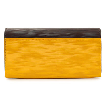Exclusive Louis Vuitton Citron Cassis Epi Sarah Wallet NM — Side View