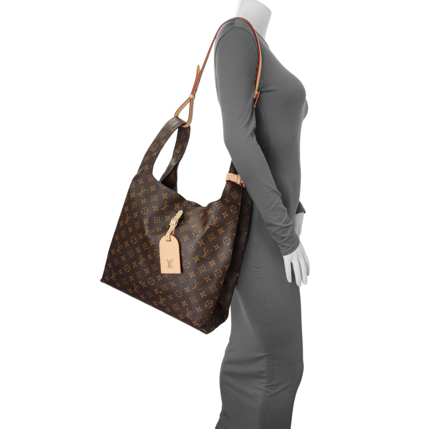 Exclusive Louis Vuitton Monogram Atlantis GM — Lifestyle View