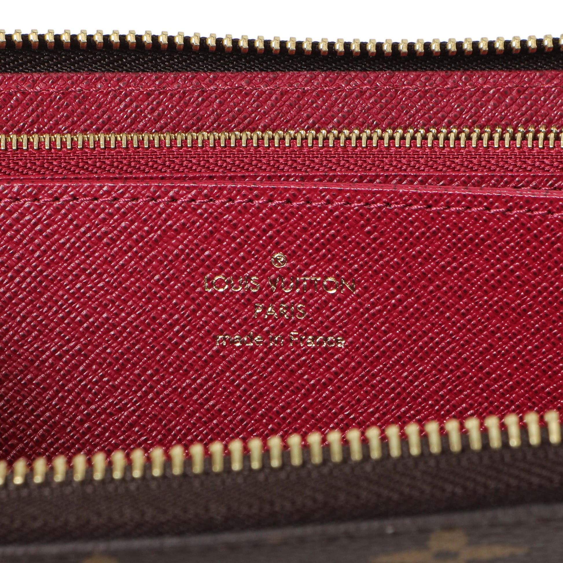 Exclusive Louis Vuitton Monogram Fuchsia Zippy Wallet — Detail View