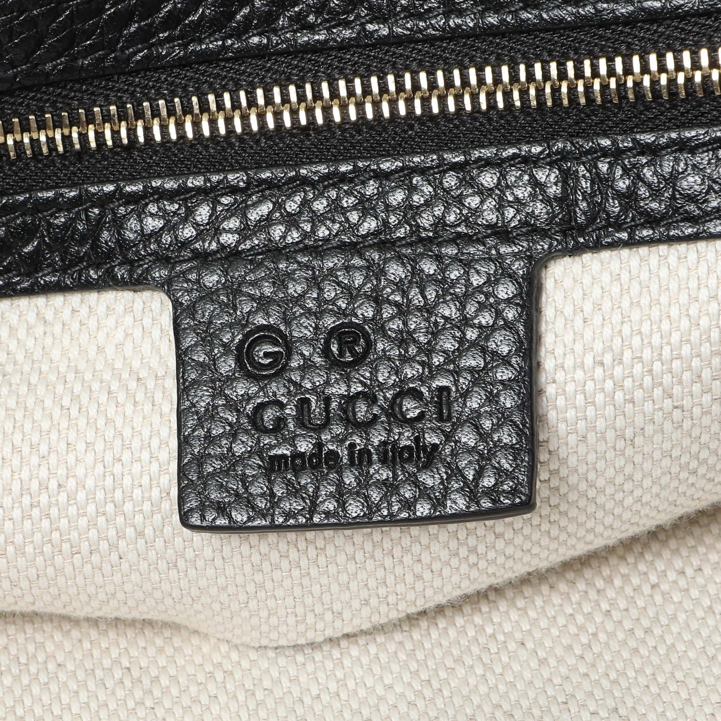 Exclusive Gucci Black Pebbled Calfskin Large Soho Hobo — Detail View