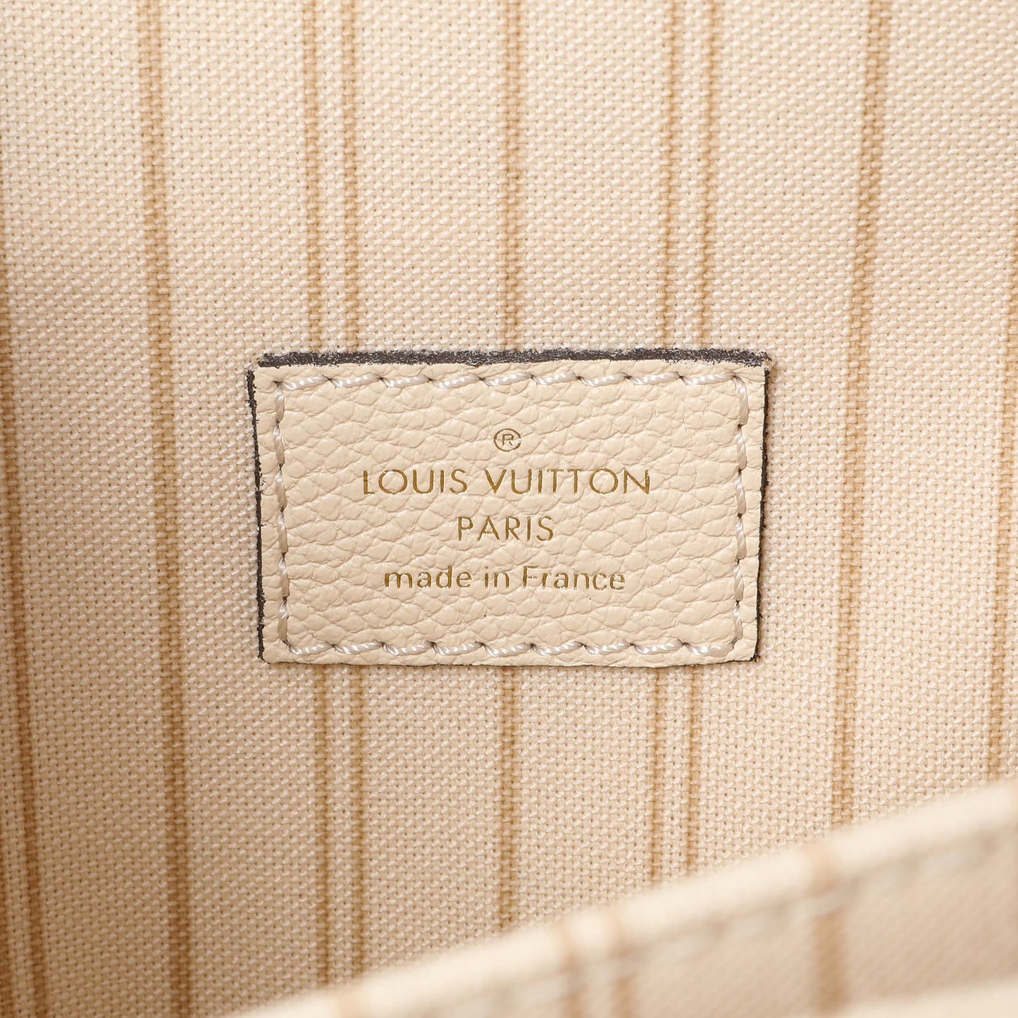 Exclusive Louis Vuitton Creme Empreinte Pochette Metis — Detail View