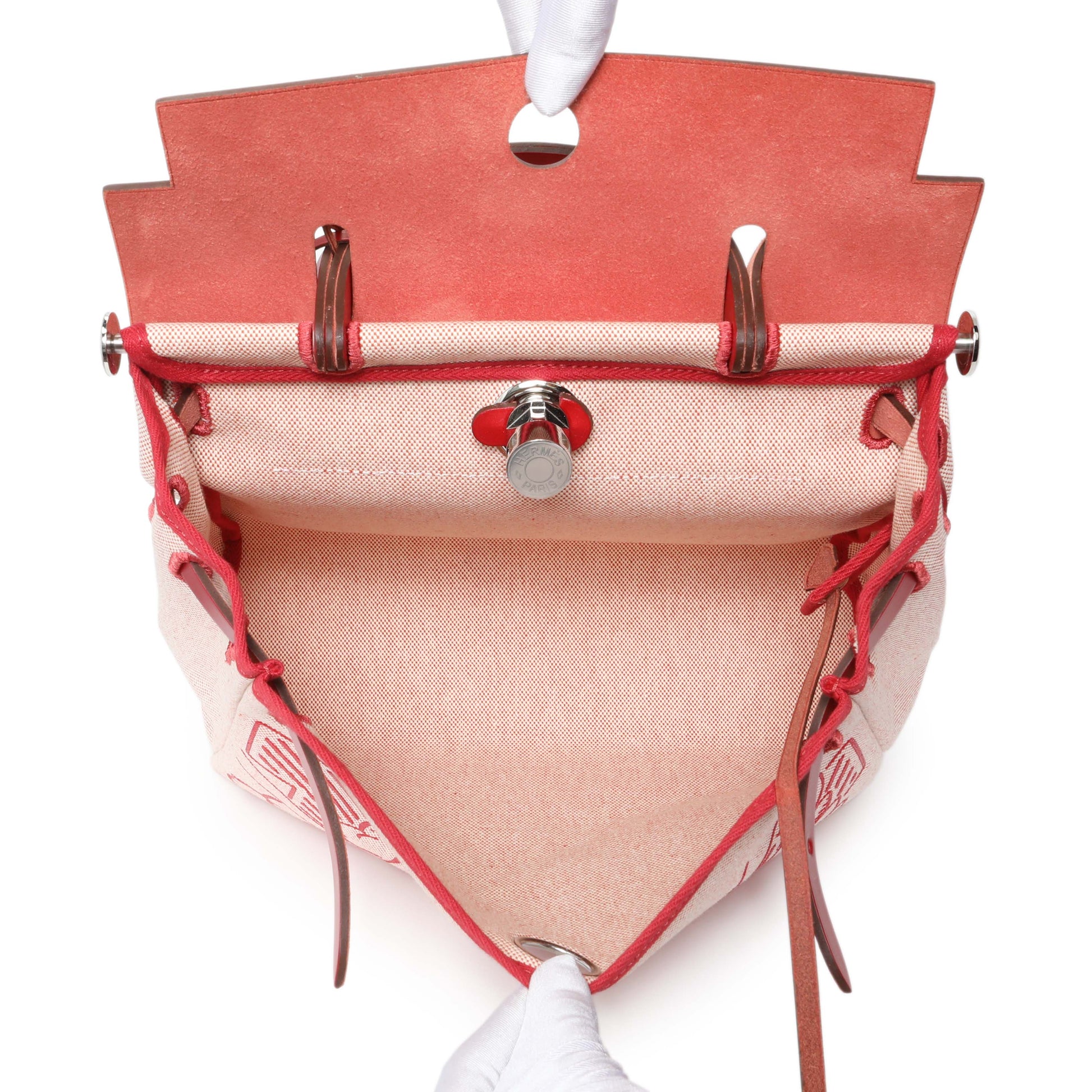 Exclusive Hermes Vache Hunter Rouge Piment Toile Pegase Pop Herbag Zip Retourne 31 PM — Top View
