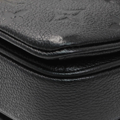 Exclusive Louis Vuitton Black Empreinte Pochette Metis East West — Detail View