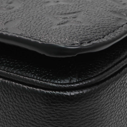 Exclusive Louis Vuitton Black Empreinte Pochette Metis East West — Lifestyle View