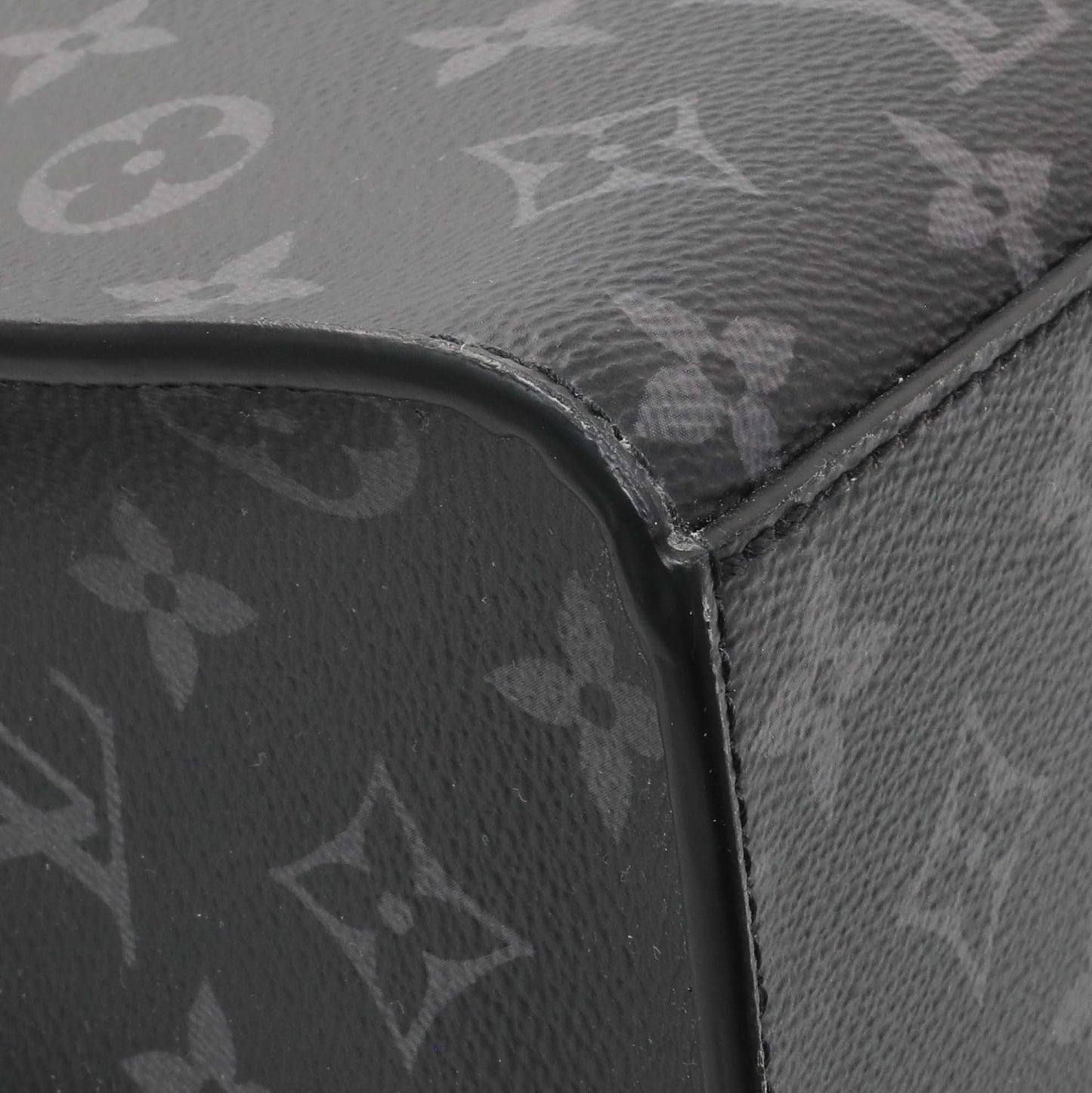 Exclusive Louis Vuitton Monogram Eclipse Sac Plat Horizontal Zipper — Lifestyle View