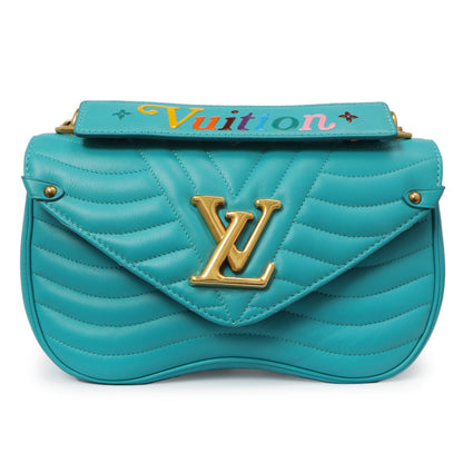 Exclusive Louis Vuitton Malibu Green Calfskin New Wave Chain MM — Side View