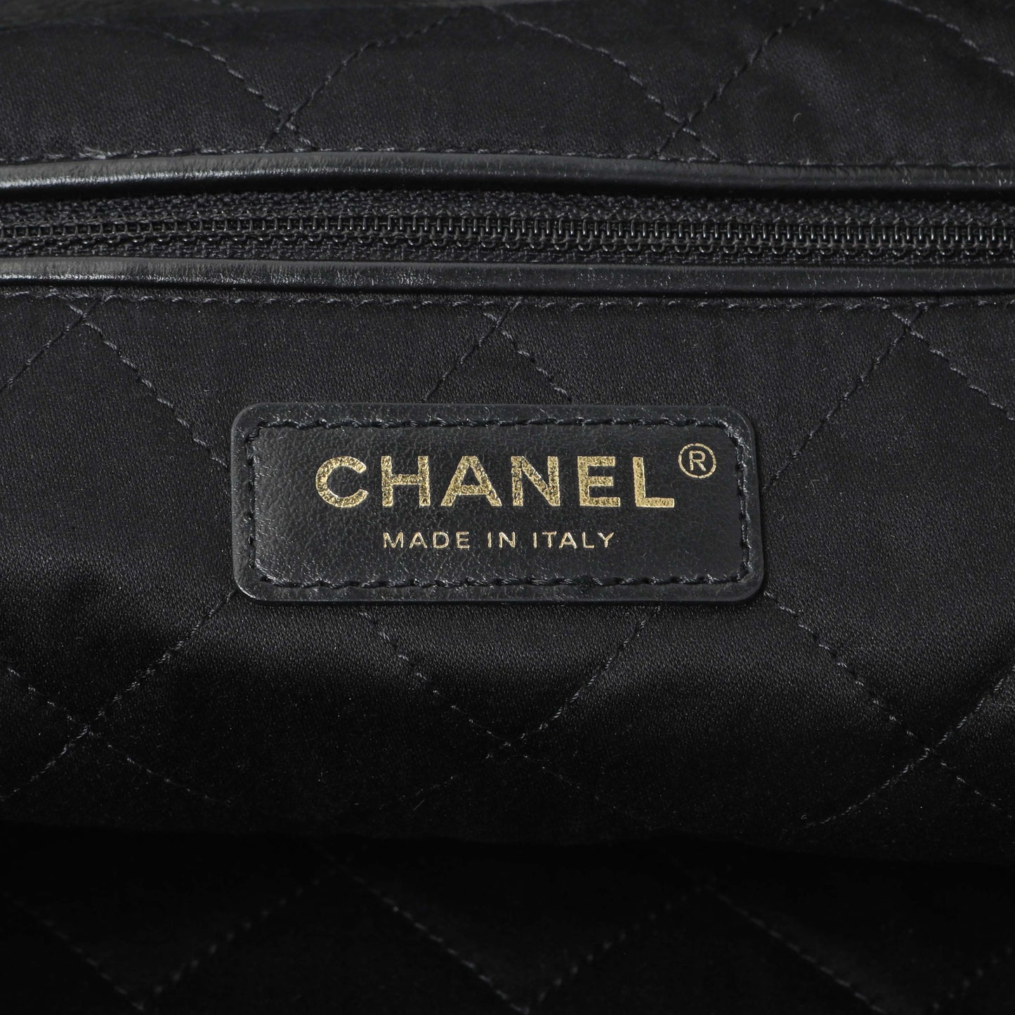 Exclusive Chanel Black Shiny Calfskin Quilted Small Chanel 22 — Alternate View 9