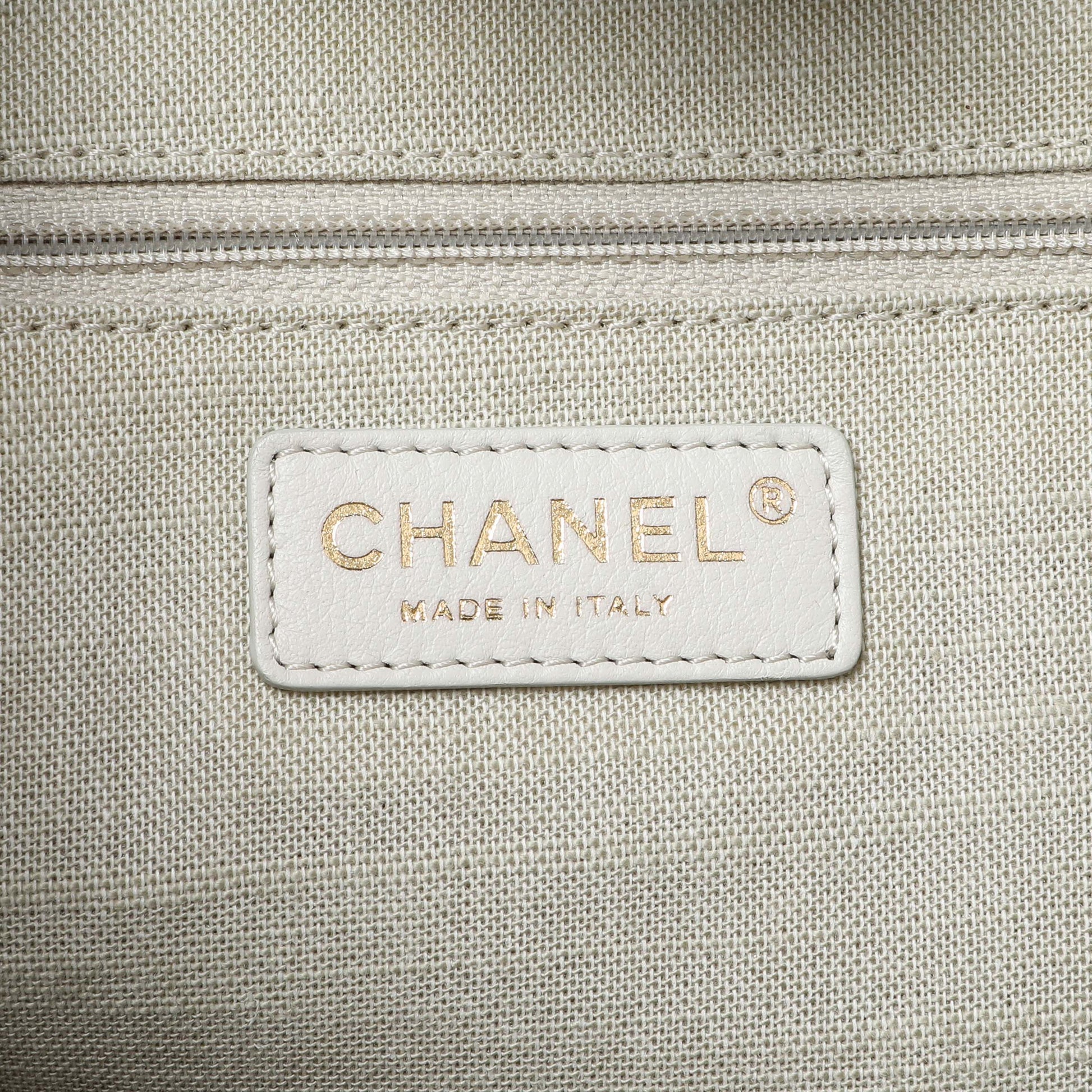 Exclusive Chanel Black Mixed Fibers Medium Deauville Tote — Alternate View 9