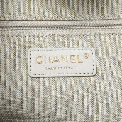 Exclusive Chanel Black Mixed Fibers Medium Deauville Tote — Alternate View 9