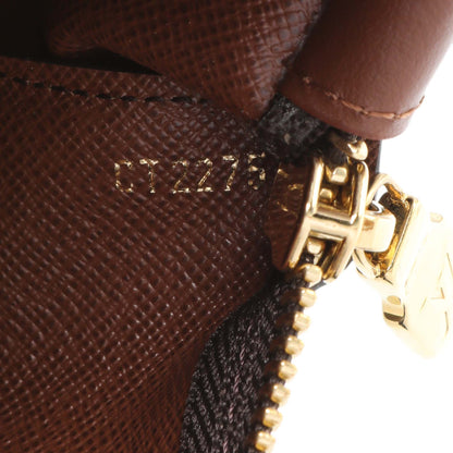Exclusive Louis Vuitton Monogram Key Pouch M — Lifestyle View