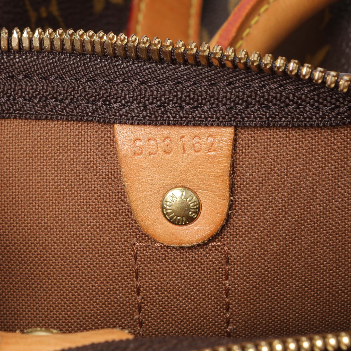 Exclusive Louis Vuitton Monogram Keepall 60 — Alternate View 10