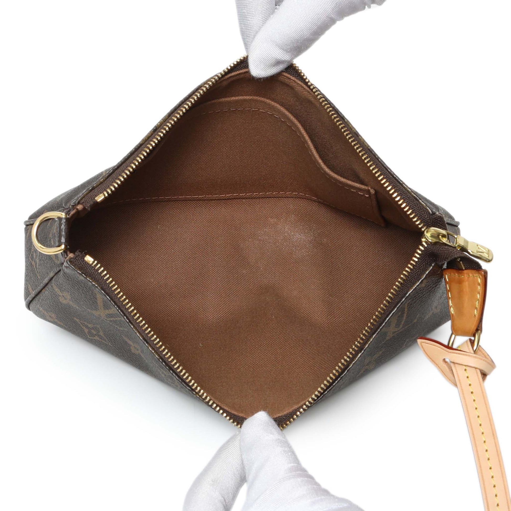 Exclusive Louis Vuitton Monogram Pochette Accessories — Alternate View 8