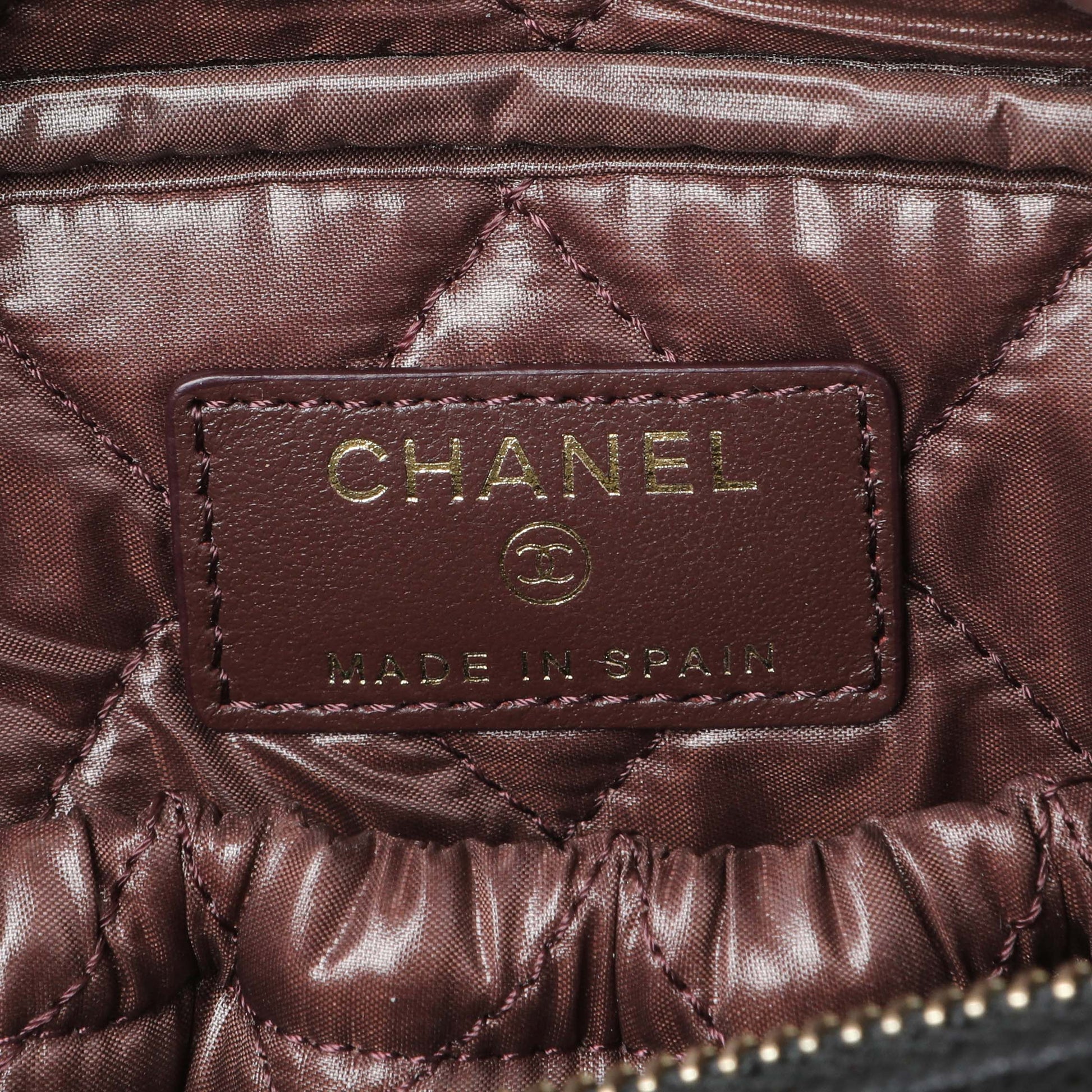 Exclusive Chanel Black Caviar Quilted Medium Curvy Pouch Cosmetic Case — Detail View