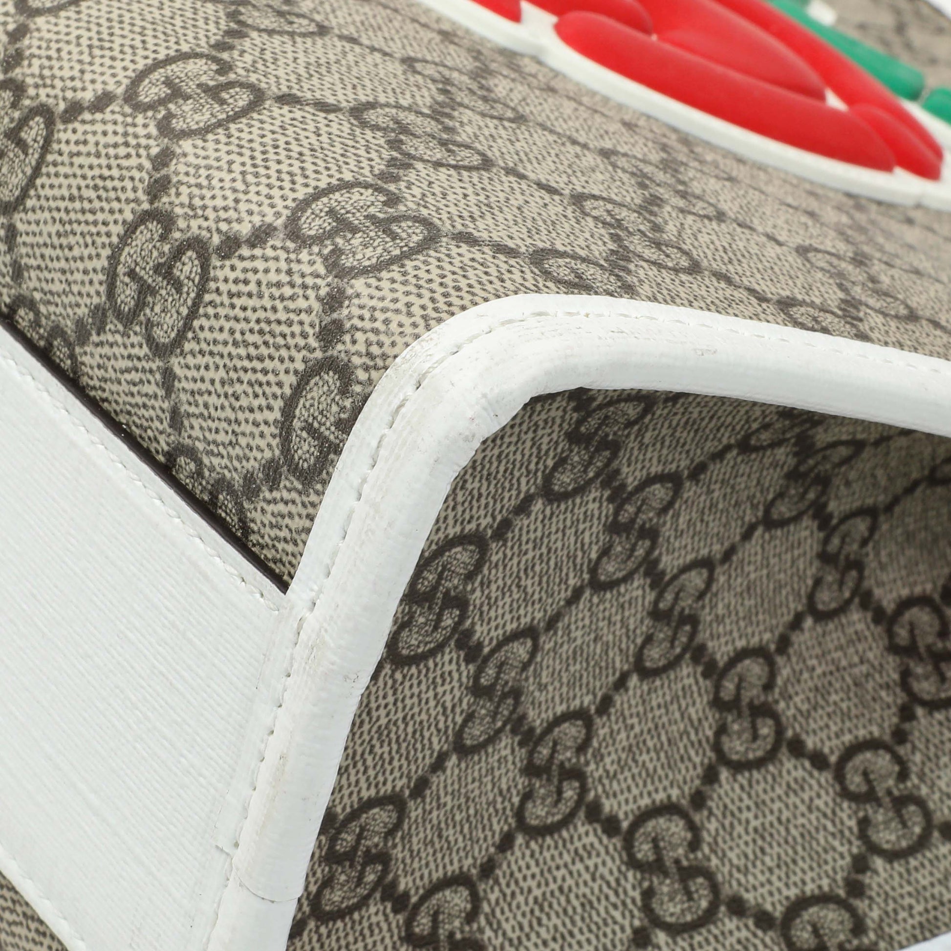 Exclusive Gucci GG Supreme Monogram Children's Tote — Detail View