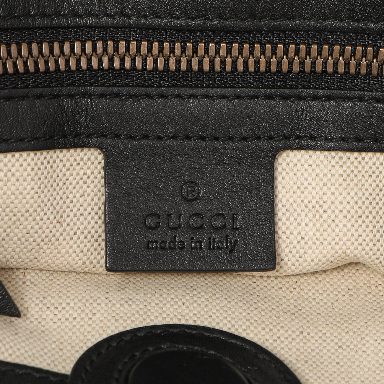 Exclusive Gucci Soft GG Supreme Monogram Blind For Love Vertical Tote — Alternate View 10