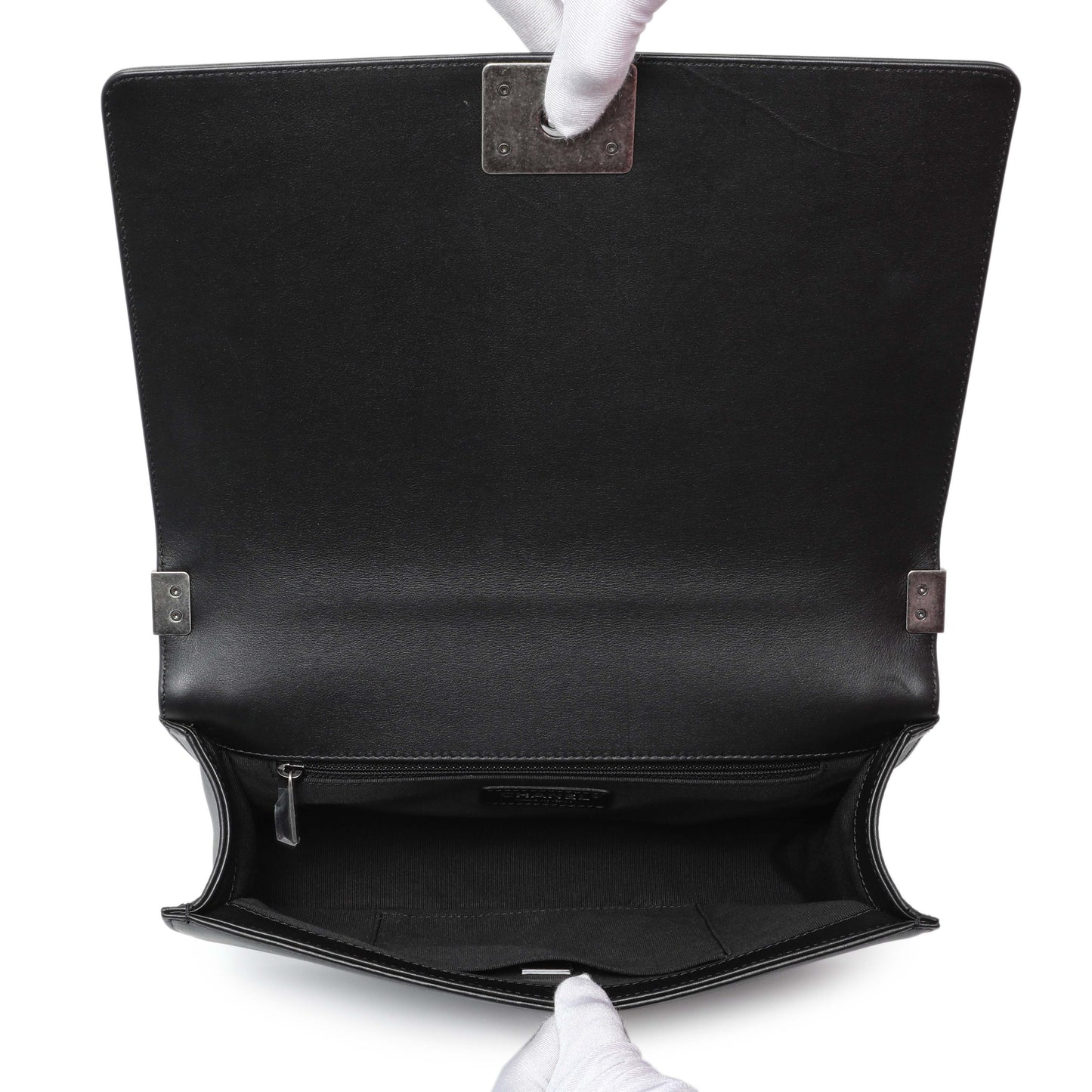 Exclusive Chanel Black Quilted Calfskin New Medium Boy Flap — Alternate View 8