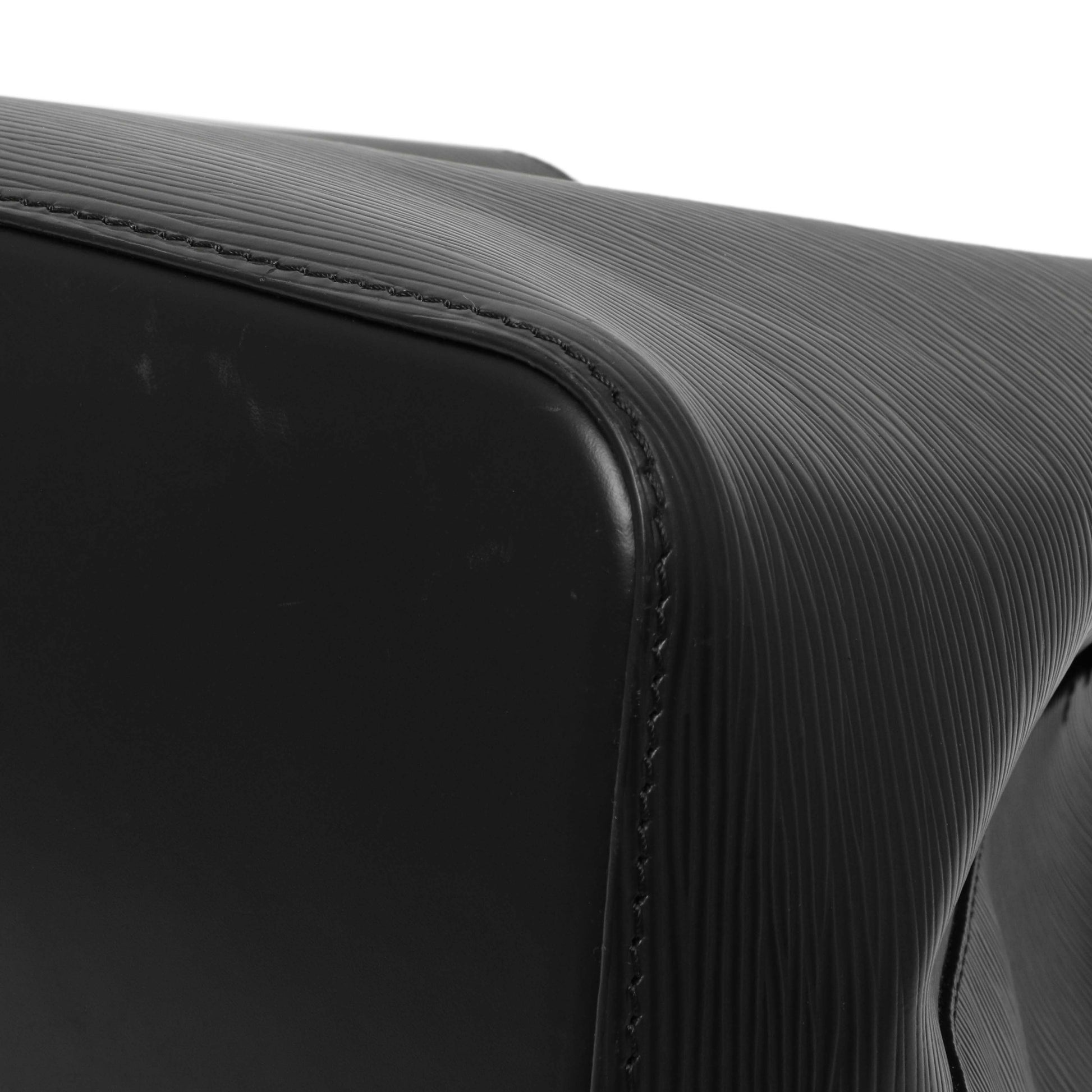 Exclusive Louis Vuitton Black Epi NeoNoe — Alternate View 7