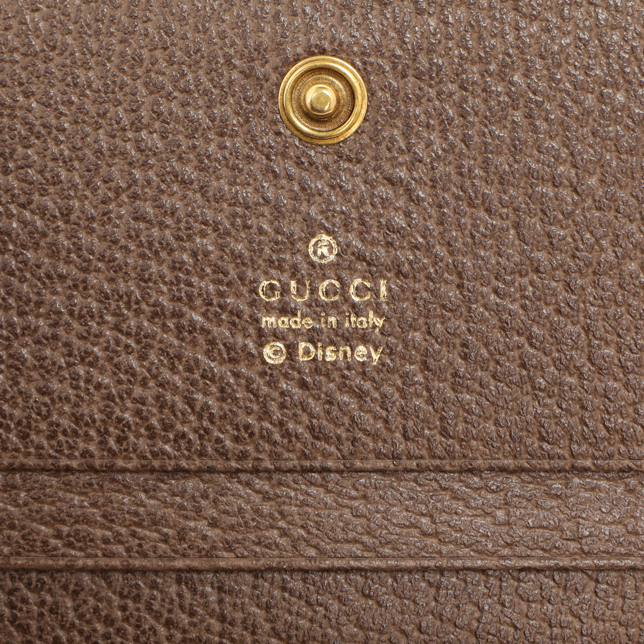 Exclusive Gucci X Disney GG Supreme Monogram Three Little Pigs Ophidia Card Case — Detail View