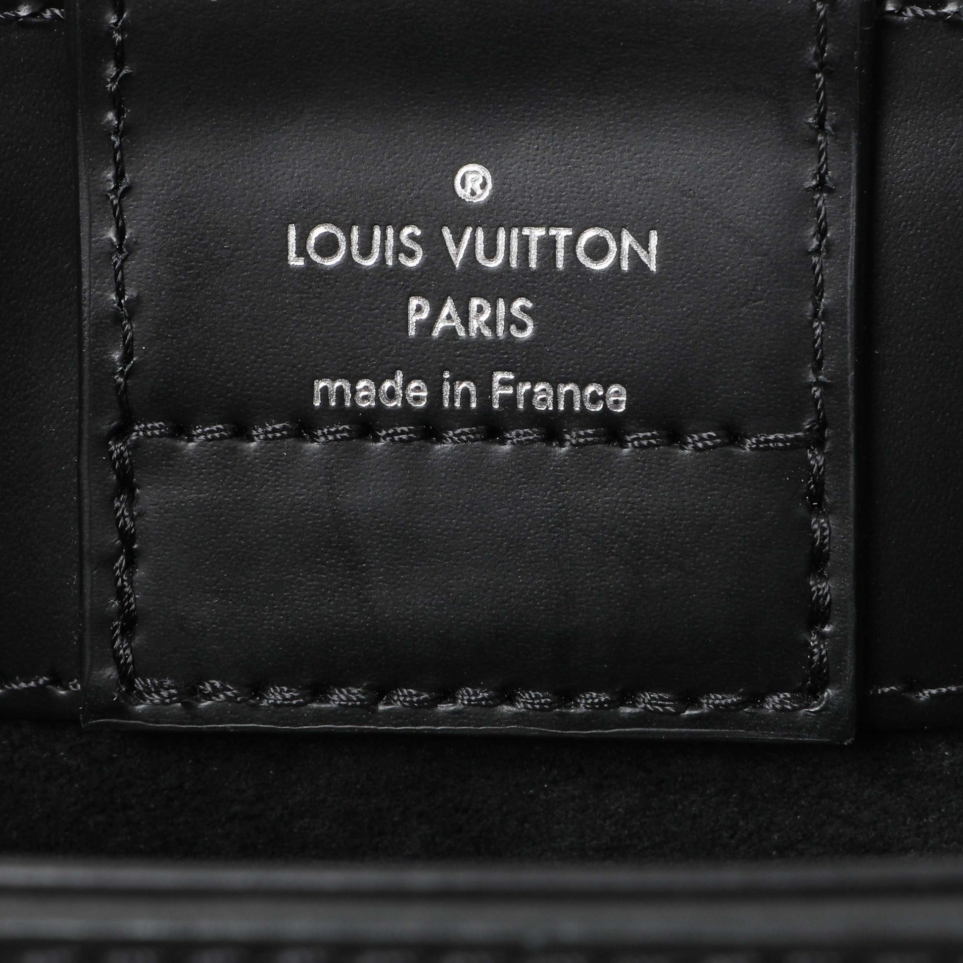 Exclusive Louis Vuitton Black Epi Kleber PM — Alternate View 9