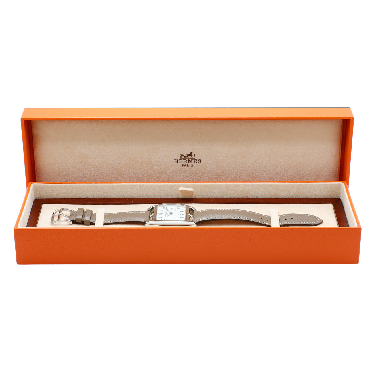Exclusive Hermes Stainless Steel Cape Cod Tonneau GM CT1.710 — Lifestyle View