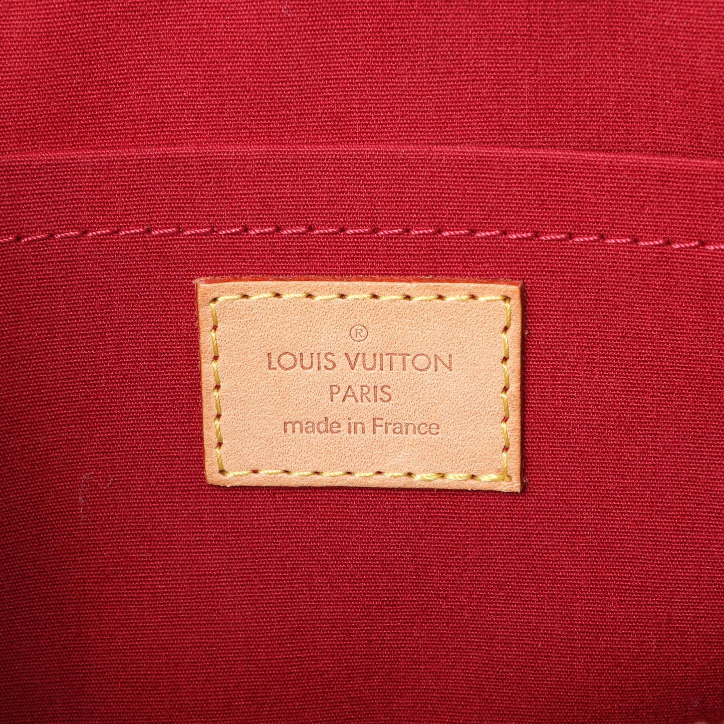 Exclusive Louis Vuitton Pomme D'amour Vernis Rosewood Avenue — Detail View