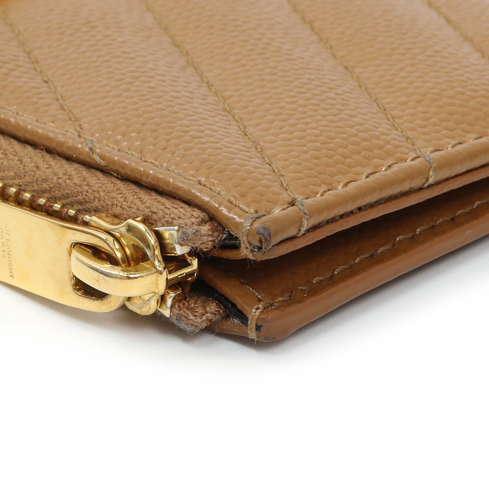Exclusive Saint Laurent Brown Grain De Poudre Matelasse Chevron Monogram Fragments Zippered Card Case — Lifestyle View