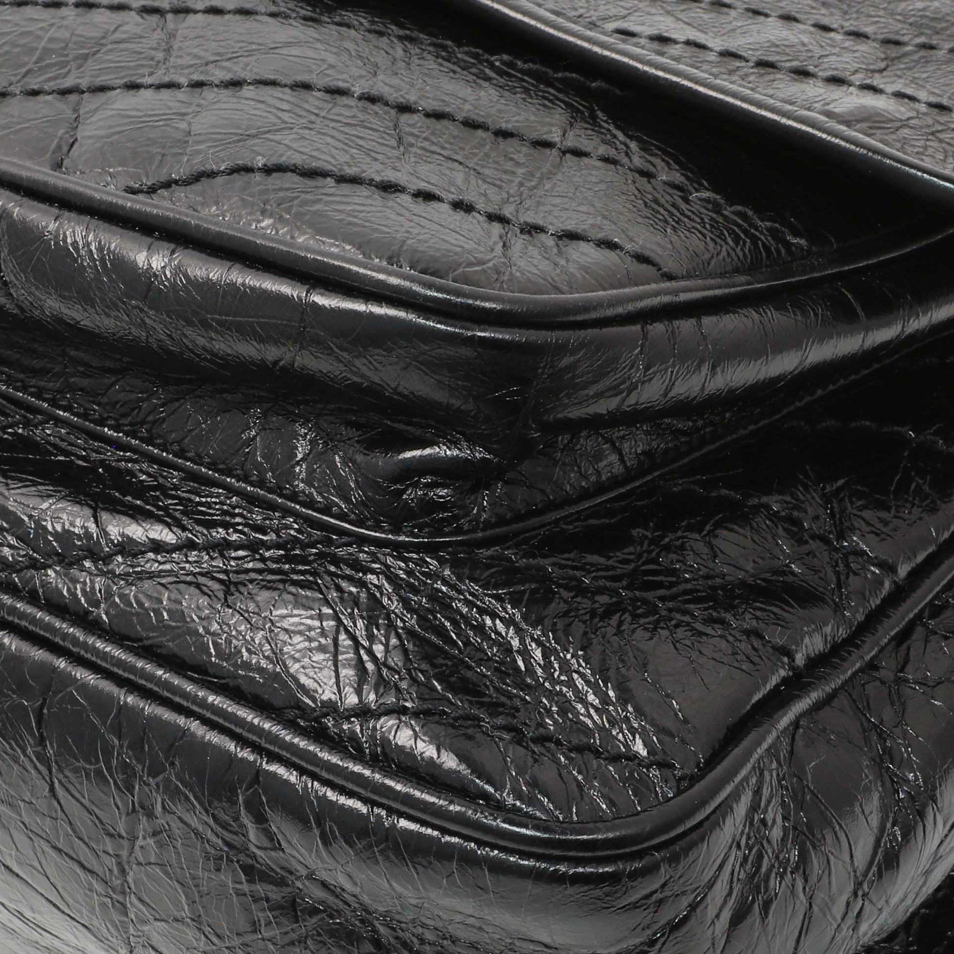Exclusive Saint Laurent Black Crinkled Calfskin Matelasse Monogram Large Niki Chain Satchel — Detail View