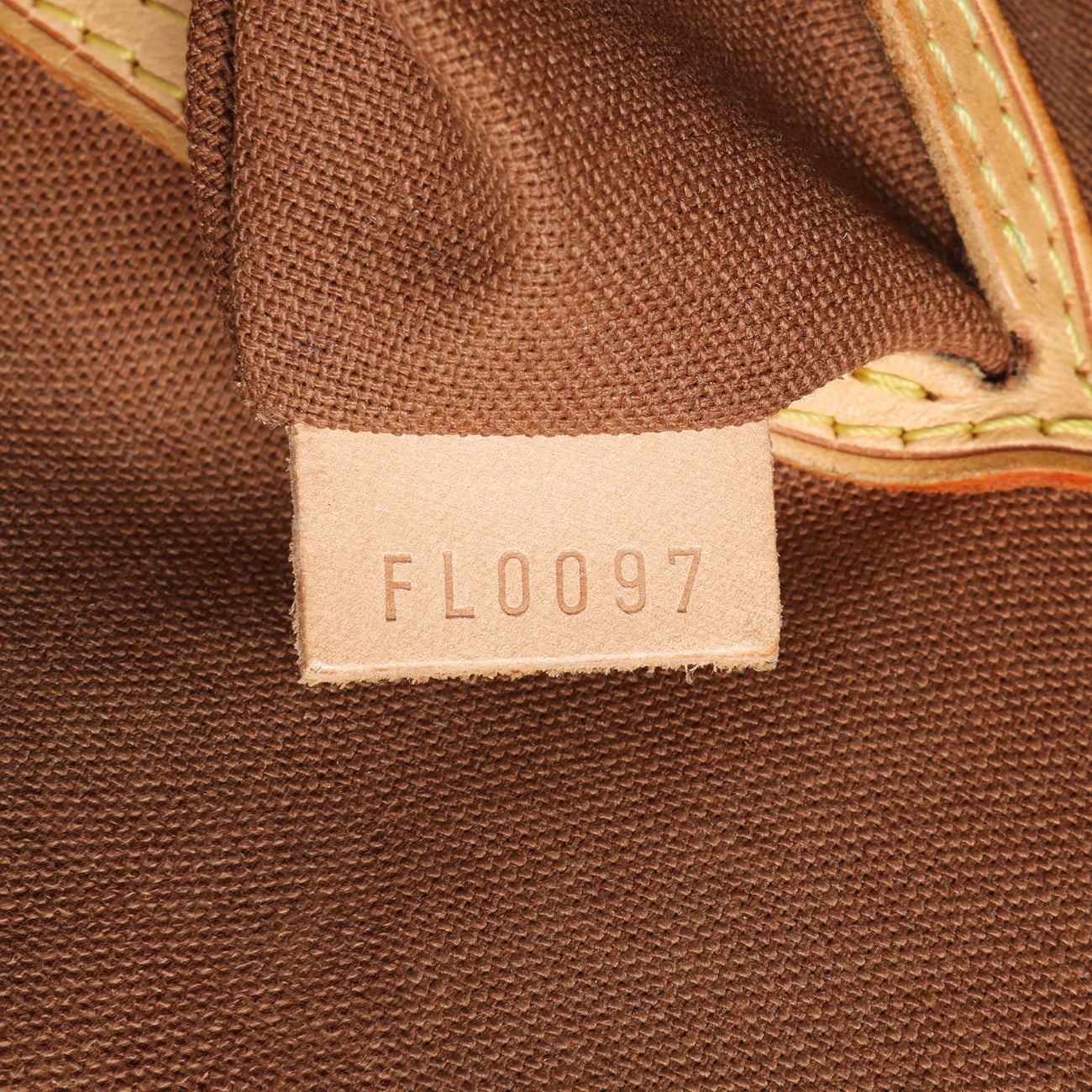 Exclusive Louis Vuitton Monogram Alma PM — Alternate View 9