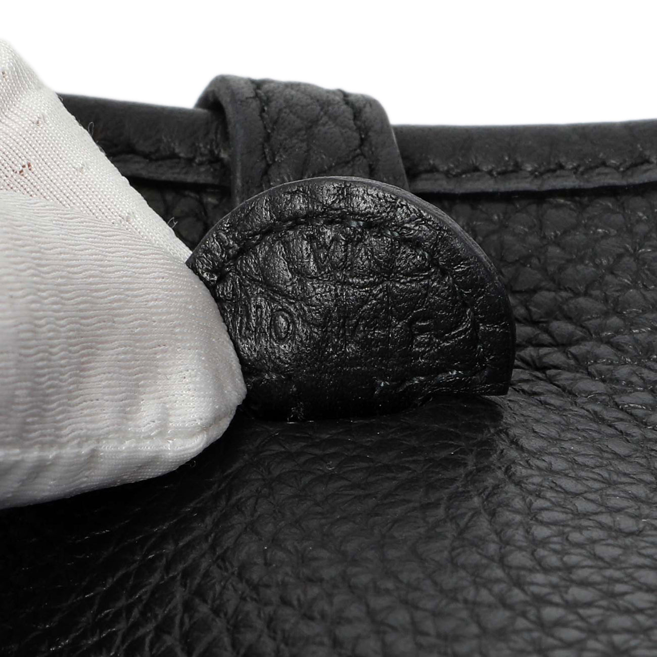 Exclusive Hermes Black Clemence Evelyne TPM — Lifestyle View