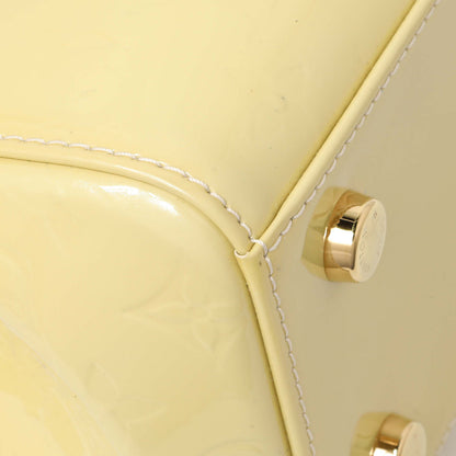 Exclusive Louis Vuitton Blanc Corail Vernis Brea MM — Top View