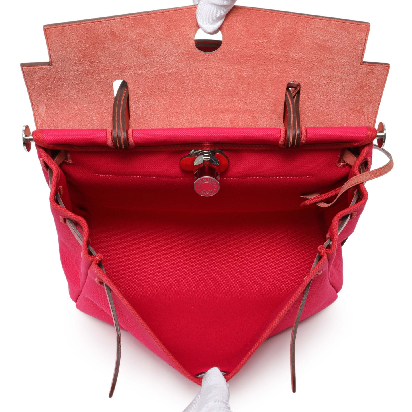 Exclusive Hermes Rose Mexico Rouge Piment Toile Militaire Vache Hunter Laque Herbag Zip Retourne 31 PM — Detail View