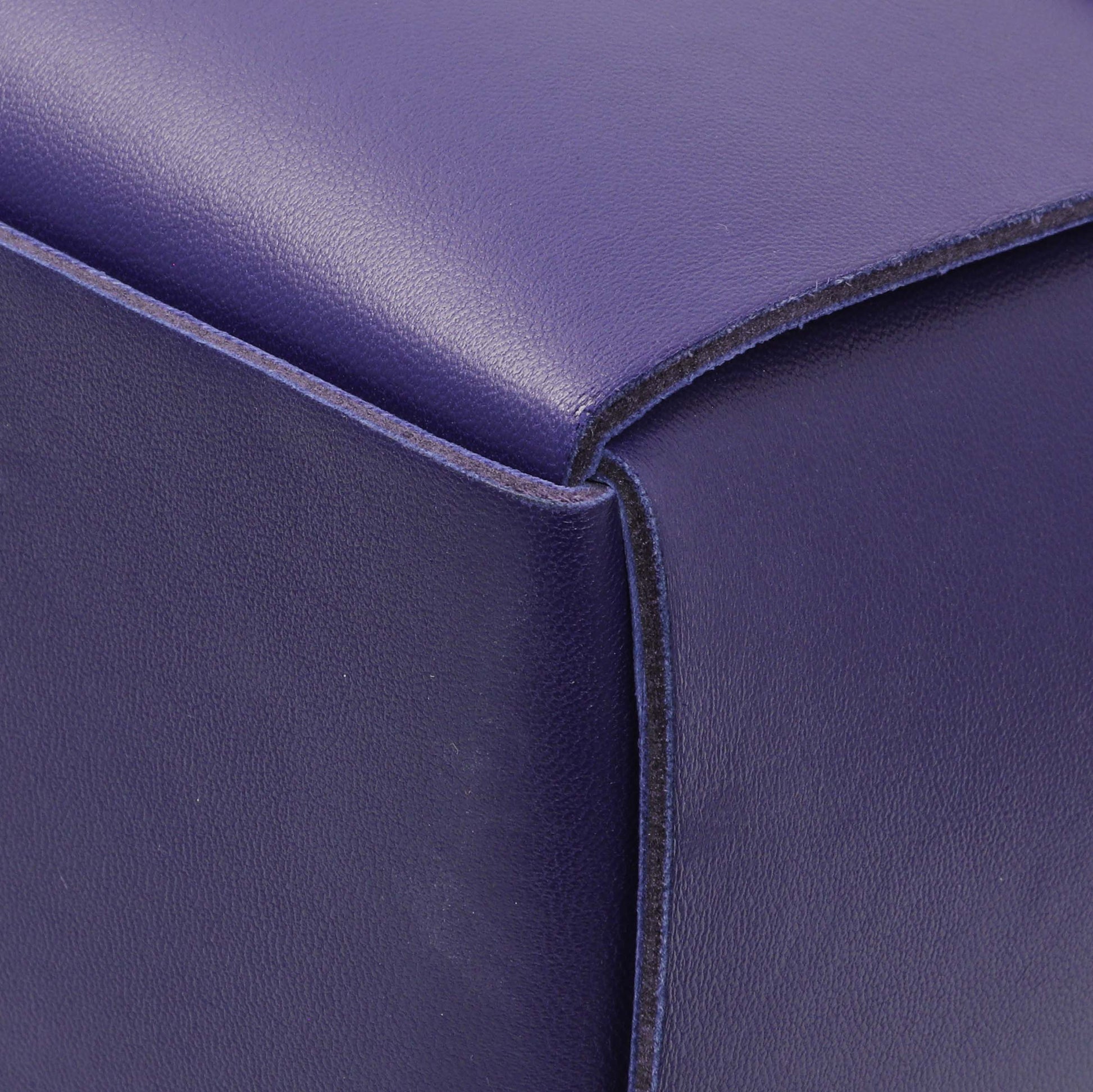 Exclusive Bottega Veneta Purple Calfskin Maxi Intrecciato Small Arco Tote — Detail View