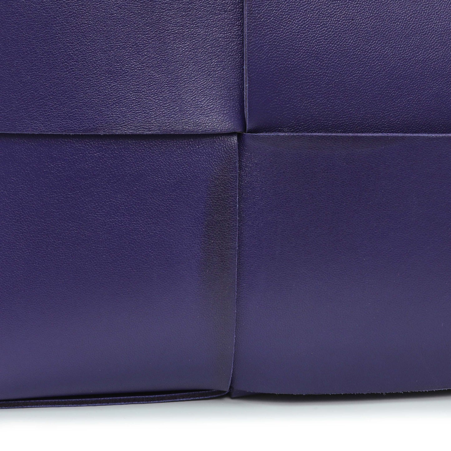 Exclusive Bottega Veneta Purple Calfskin Maxi Intrecciato Small Arco Tote — Alternate View 14