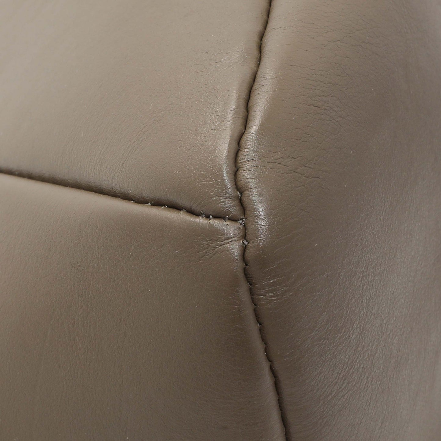 Exclusive Chloe Grey Calfskin Juana Shoulder Bag — Alternate View 7