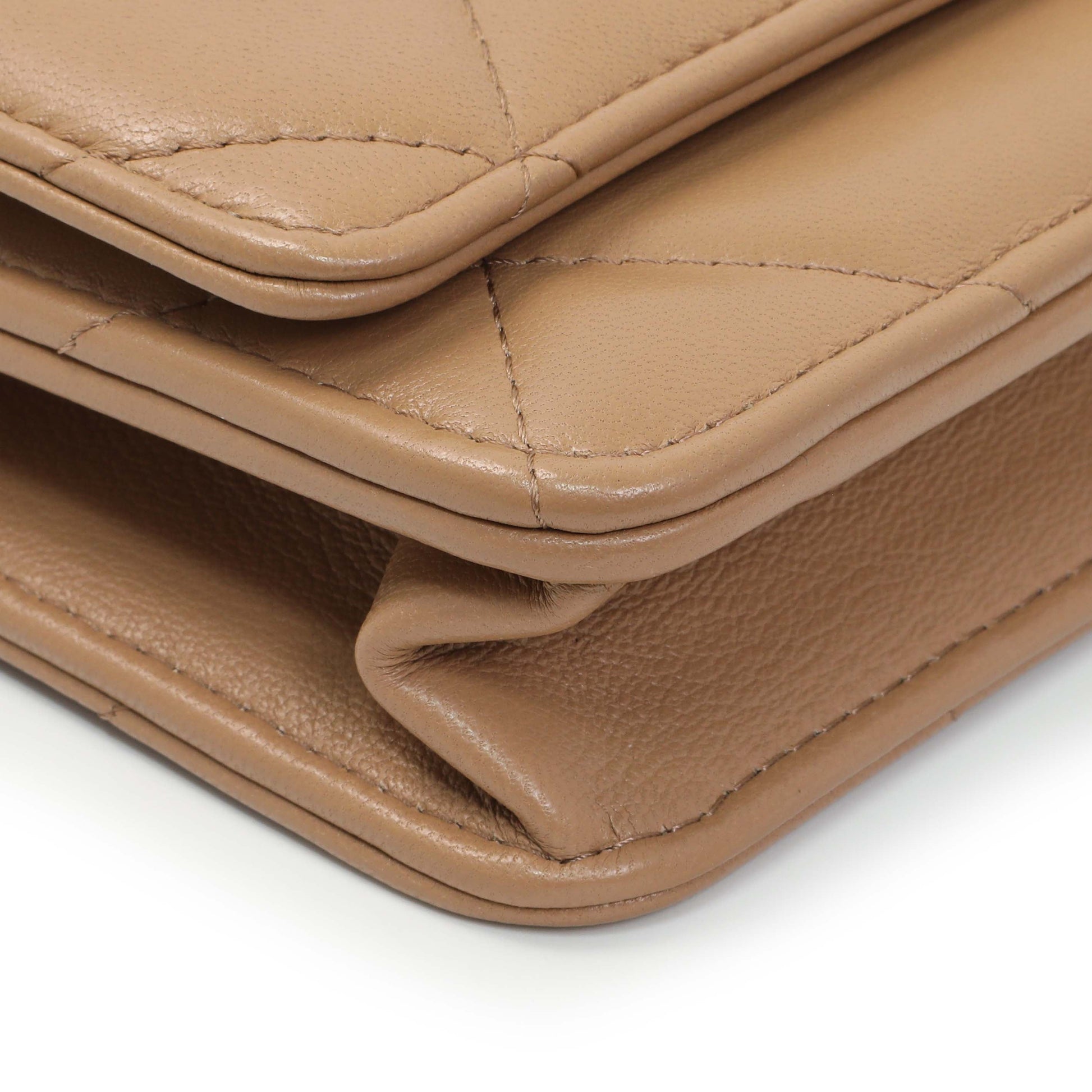 Exclusive Chanel Caramel 19 Wallet on Chain — Alternate View 7