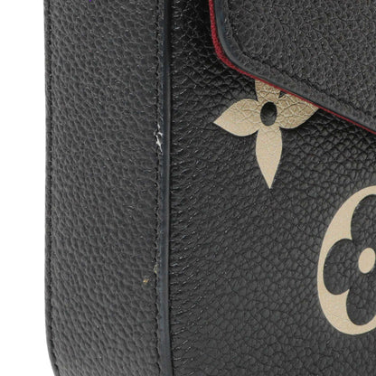 Exclusive Louis Vuitton Empreinte Monogram Giant Felicie Pochette — Lifestyle View