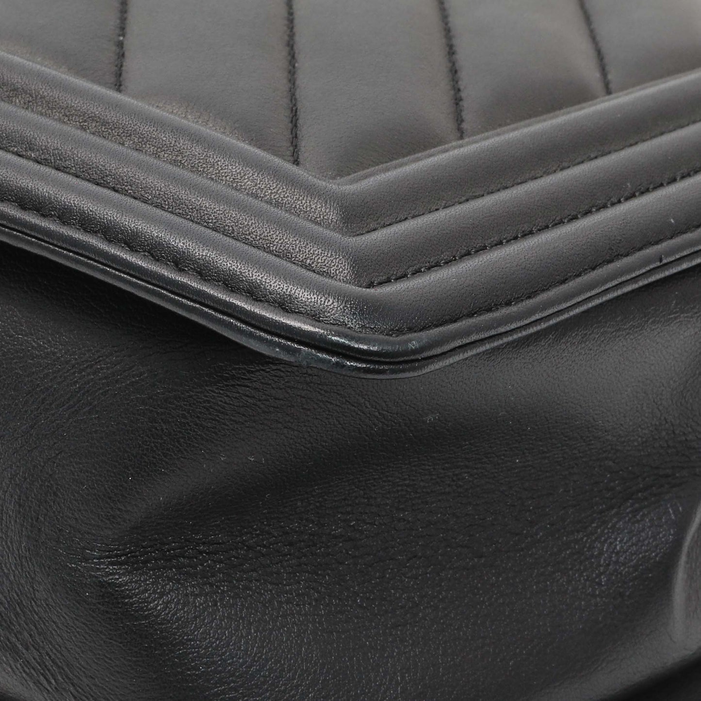Exclusive Chanel Lambskin Chevron Quilted New Medium Boy Flap — Alternate View 8