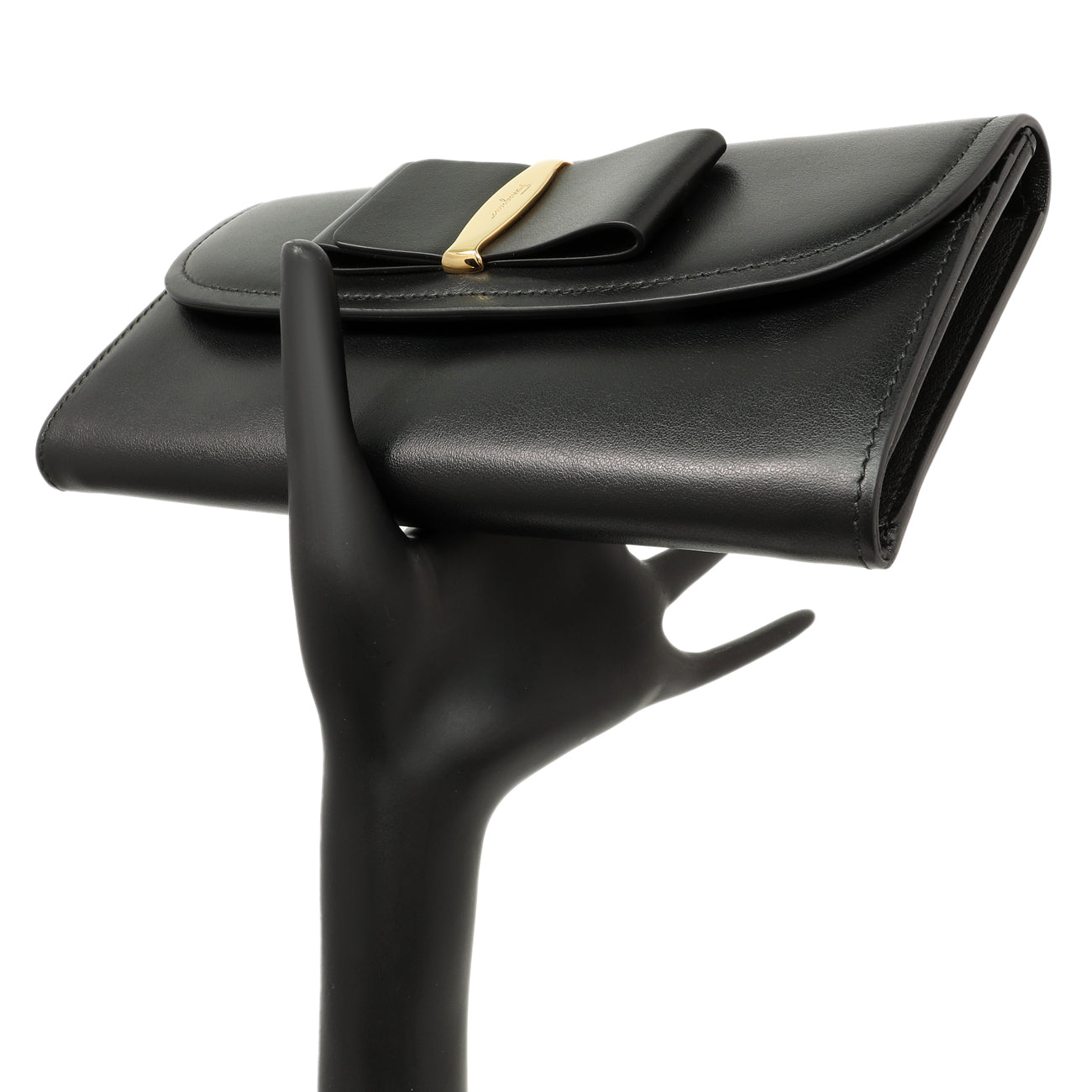 Exclusive Salvatore Ferragamo Black Calfskin Vara Bow Wallet — Alternate View 8