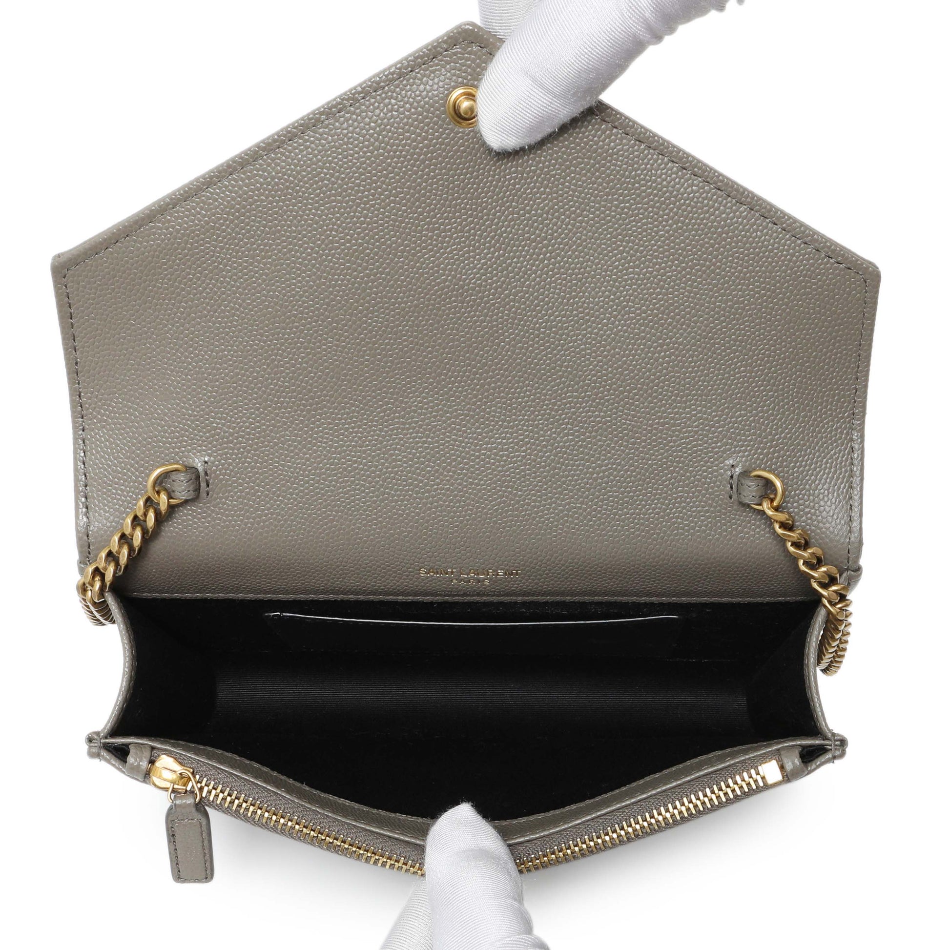 Exclusive Saint Laurent Taupe Grey Grain De Poudre Envelope Chain Wallet — Top View