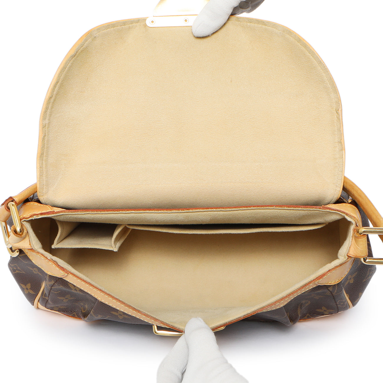 Exclusive Louis Vuitton Monogram Beverly MM — Alternate View 8