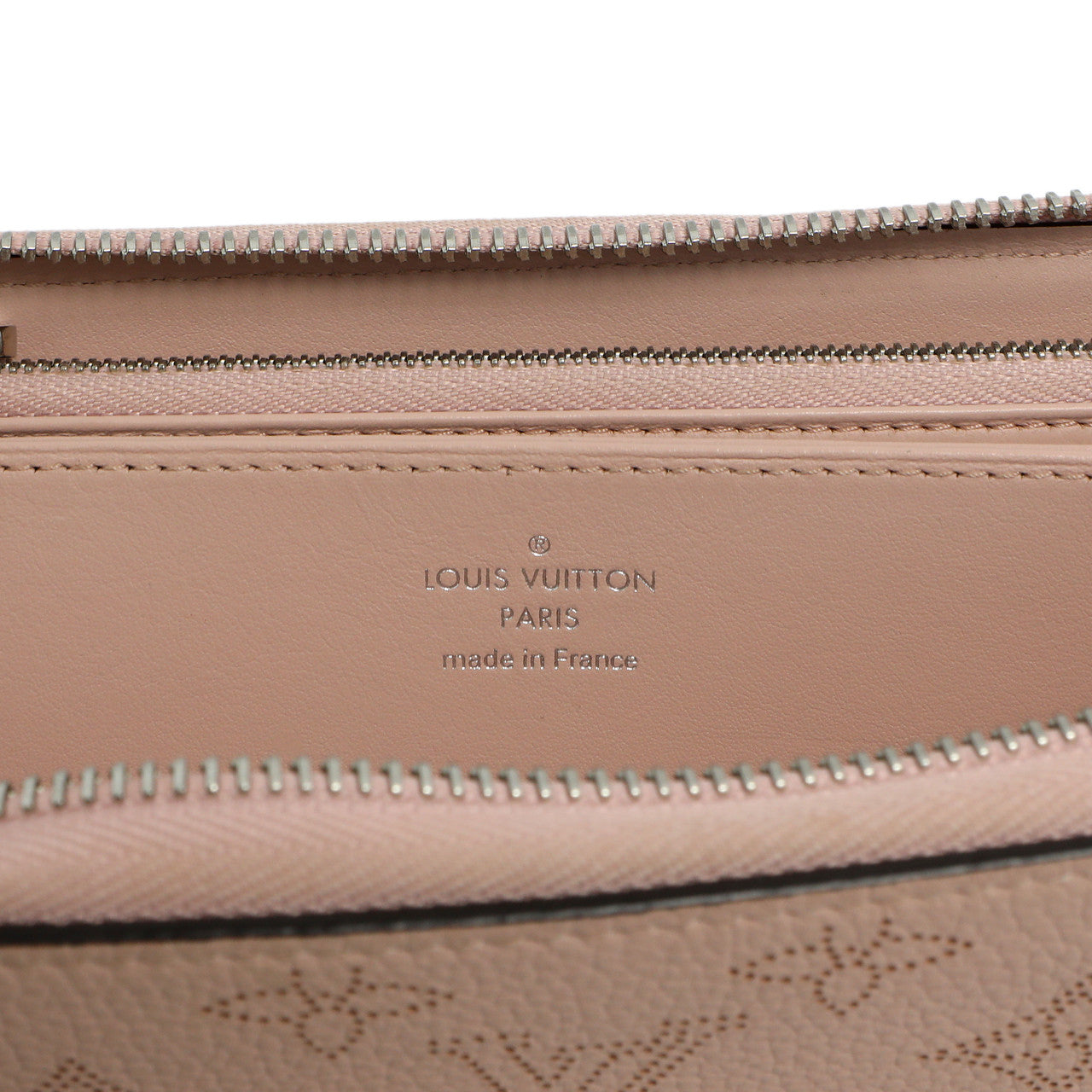 Exclusive Louis Vuitton Magnolia Mahina Zippy Wallet — Alternate View 17