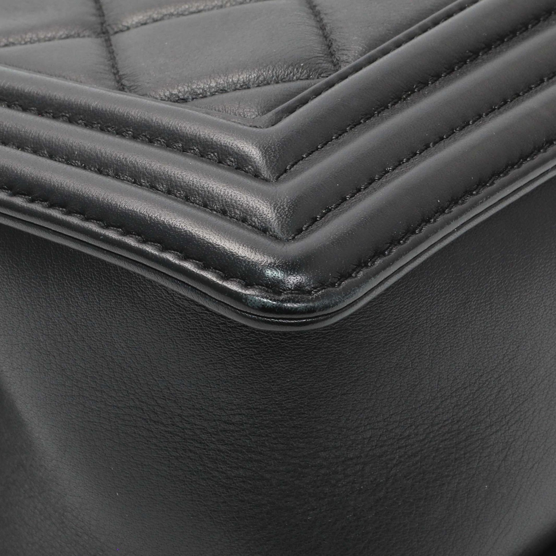 Exclusive Chanel Black Quilted Lambskin Medium Boy Flap — Alternate View 7