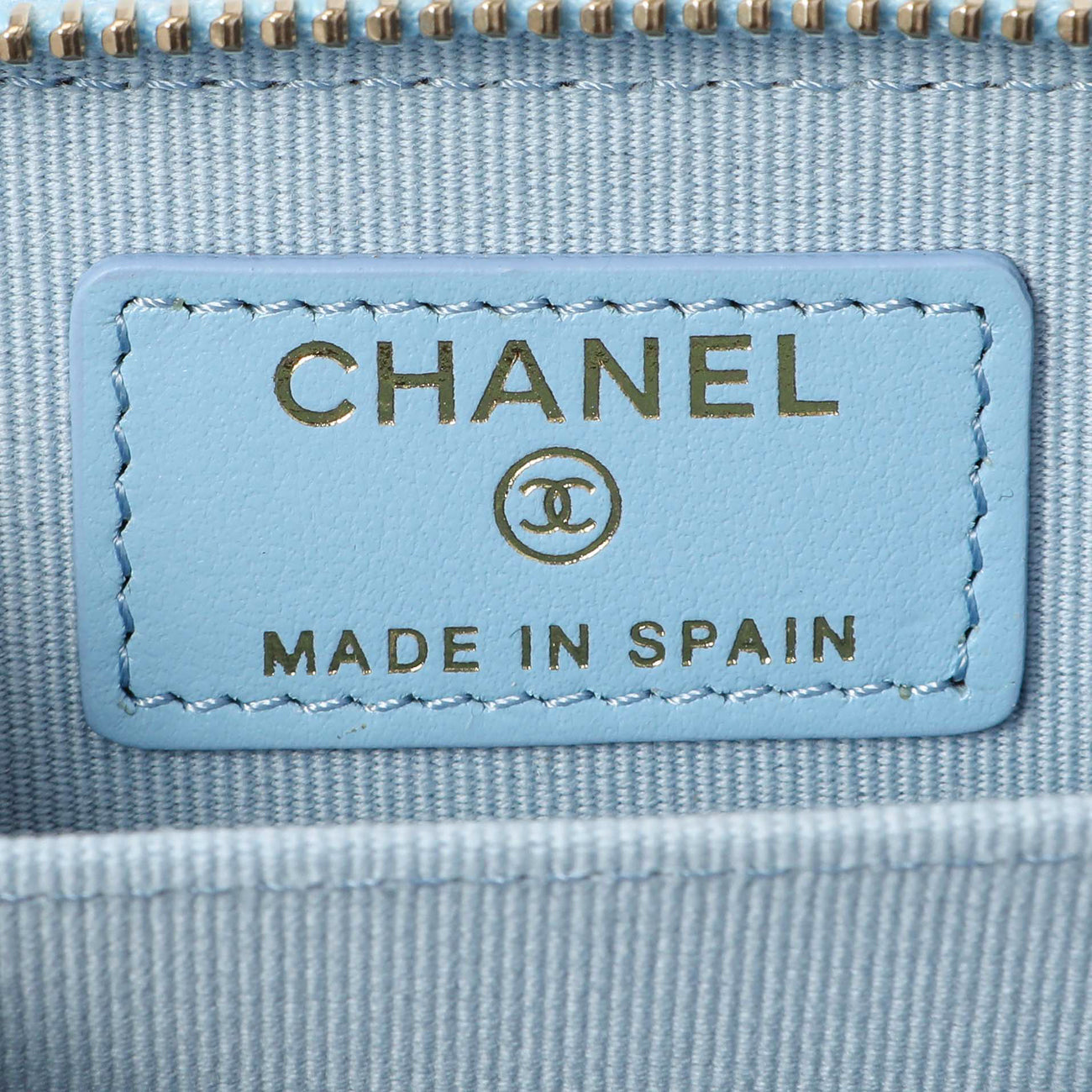 Exclusive Chanel Blue Quilted Caviar Zip Coin Purse — Detail View