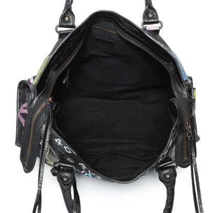 Exclusive Balenciaga Black Agneau Graffiti All Over Classic Hardware City — Alternate View 8