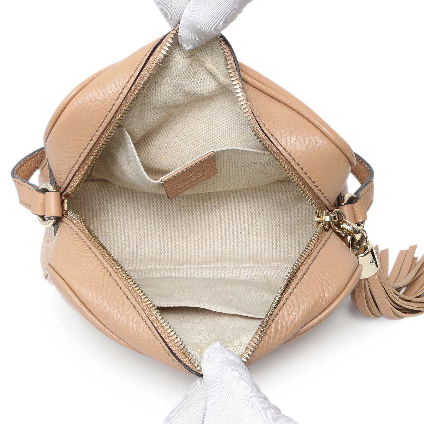 Exclusive Gucci Beige Pebbled Calfskin Small Soho Disco Bag — Top View