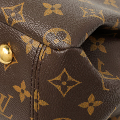Exclusive Louis Vuitton Cherry Monogram Pallas — Alternate View 7