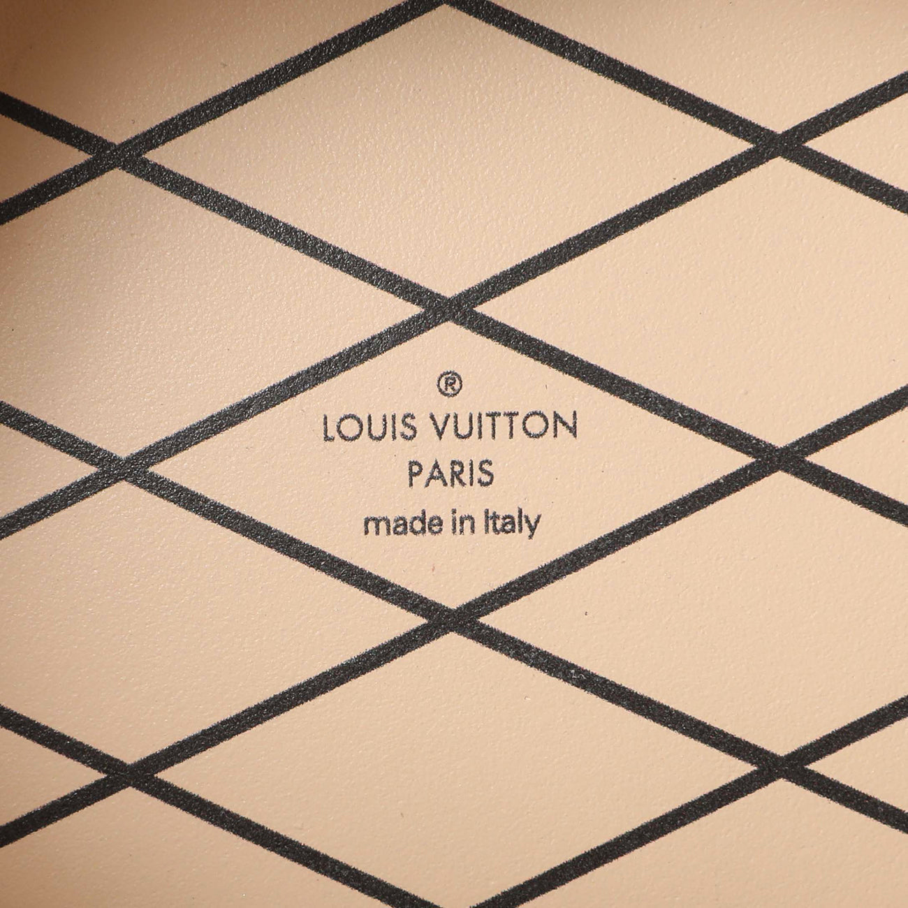 Exclusive Louis Vuitton Reverse Monogram Mini Boite Chapeau — Detail View